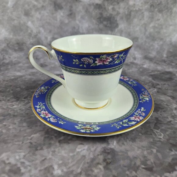 Vintage Royal Doulton Austin English Fine Bone China 2 Each Cups Saucers Plates - Picture 11 of 16